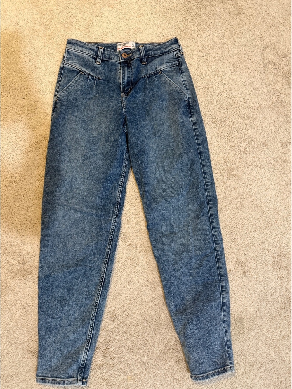 Abercrombie Kids High rise mom jeans size 15/16